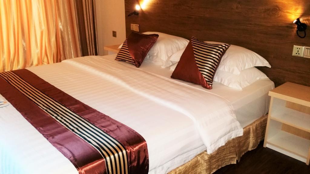 Seashore Beach Inn Маафуші Екстер'єр фото