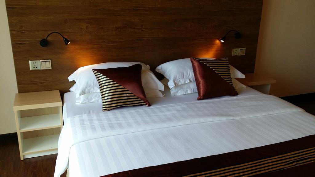 Seashore Beach Inn Маафуші Екстер'єр фото