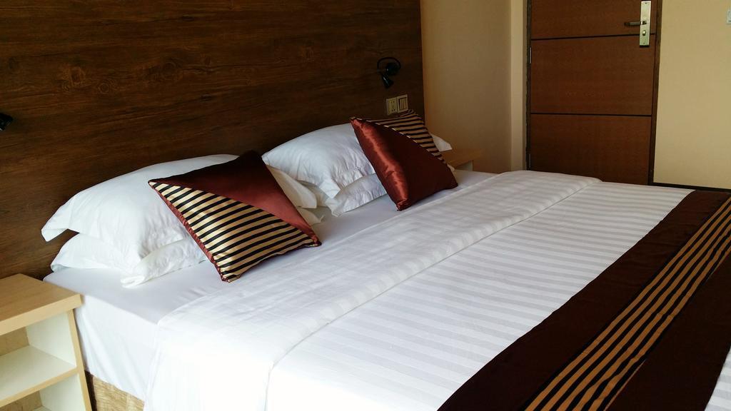 Seashore Beach Inn Маафуші Екстер'єр фото