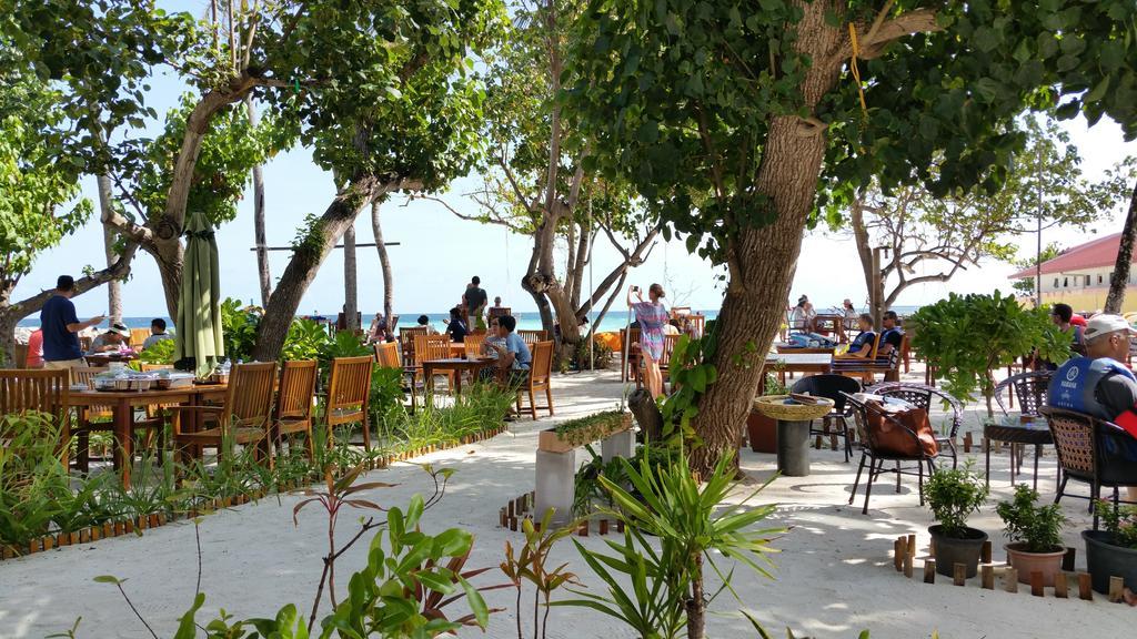 Seashore Beach Inn Маафуші Екстер'єр фото